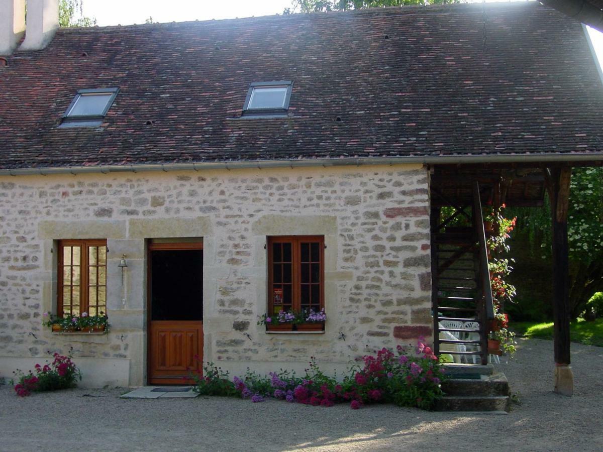 Chambre D'Hotes Ferme De La Forlonge Sauvigny-le-Beureal Esterno foto